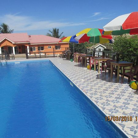 Jamaica Inn Guest House Botianaw Екстериор снимка