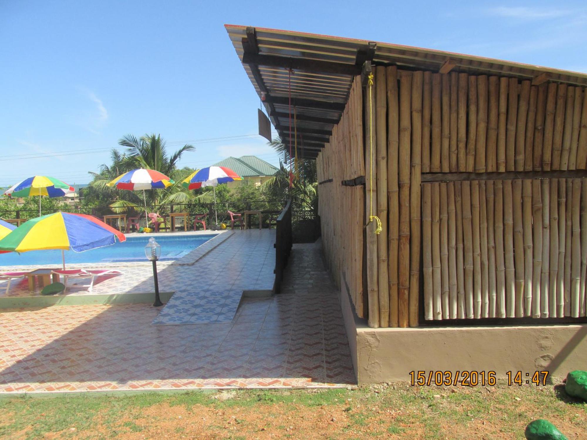 Jamaica Inn Guest House Botianaw Екстериор снимка