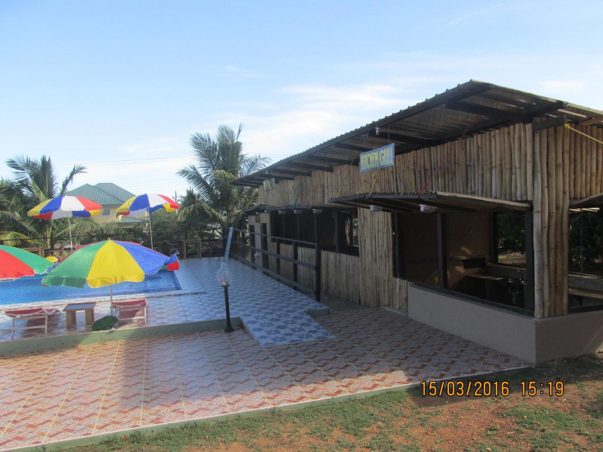 Jamaica Inn Guest House Botianaw Екстериор снимка