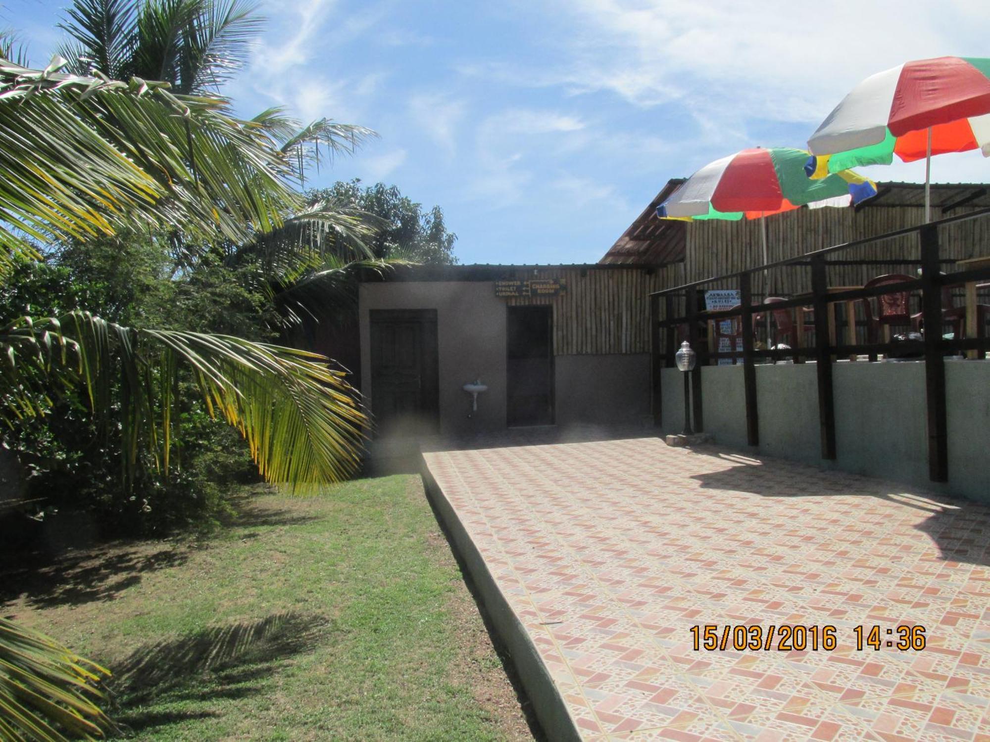 Jamaica Inn Guest House Botianaw Екстериор снимка